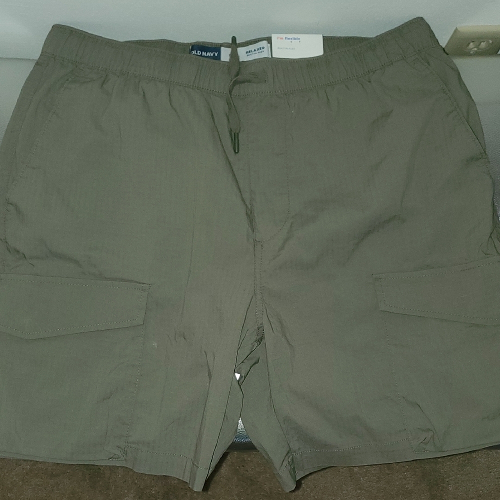 Old Navy Men's Green Cargo Shorts